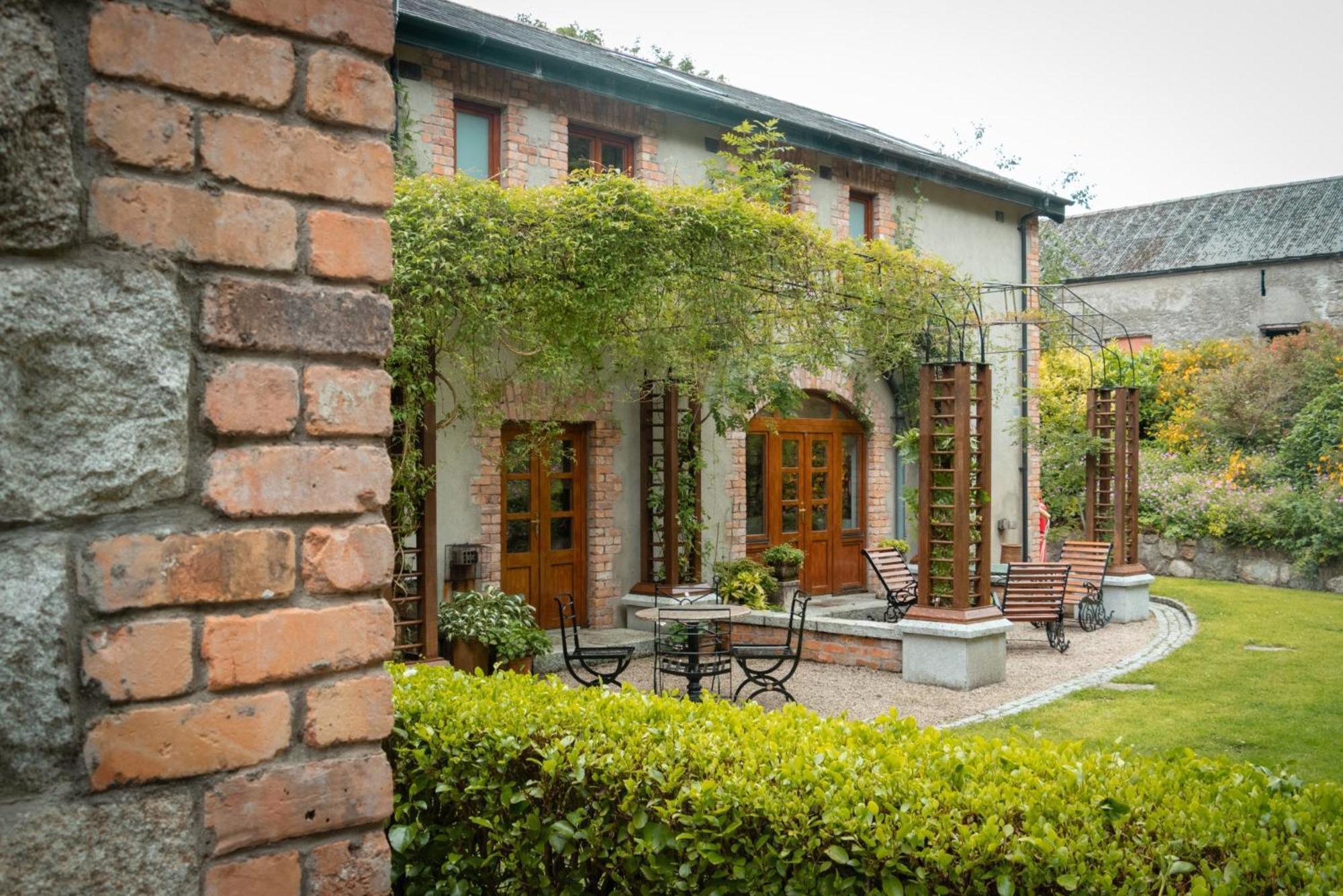 Villa Croneybyrne Courtyard Clara Esterno foto